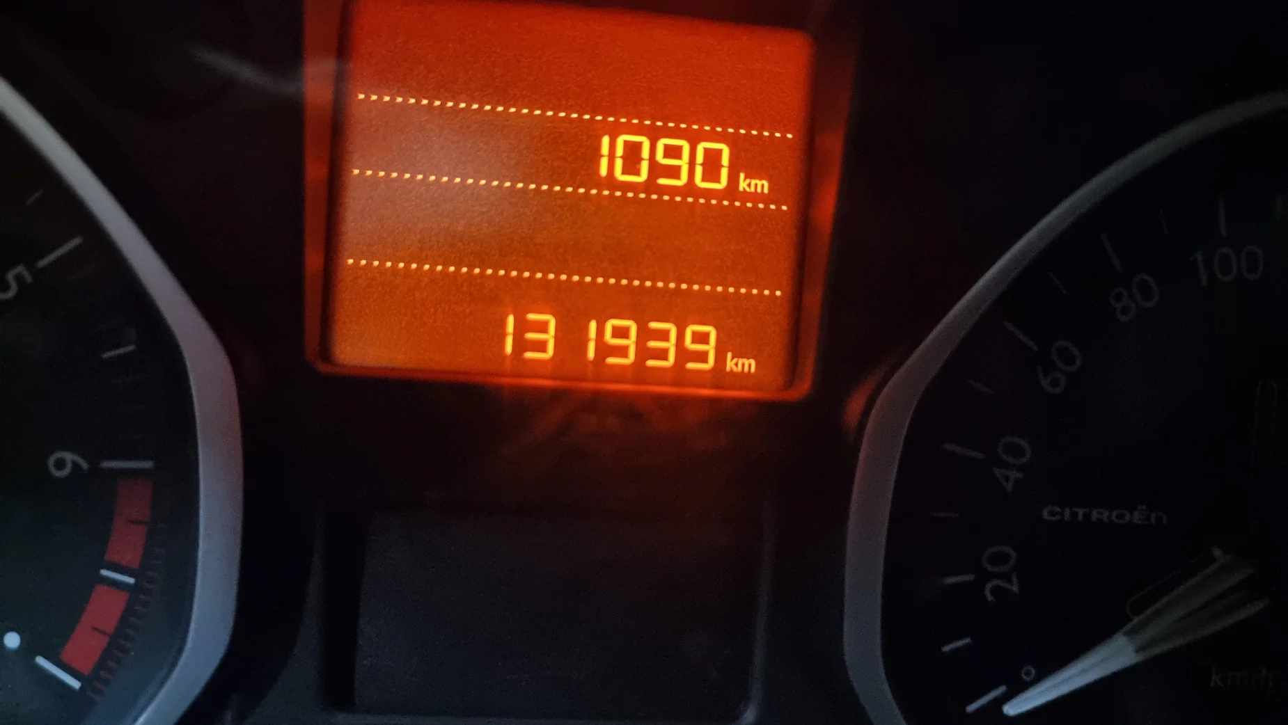 Citroen C-Elysee photo